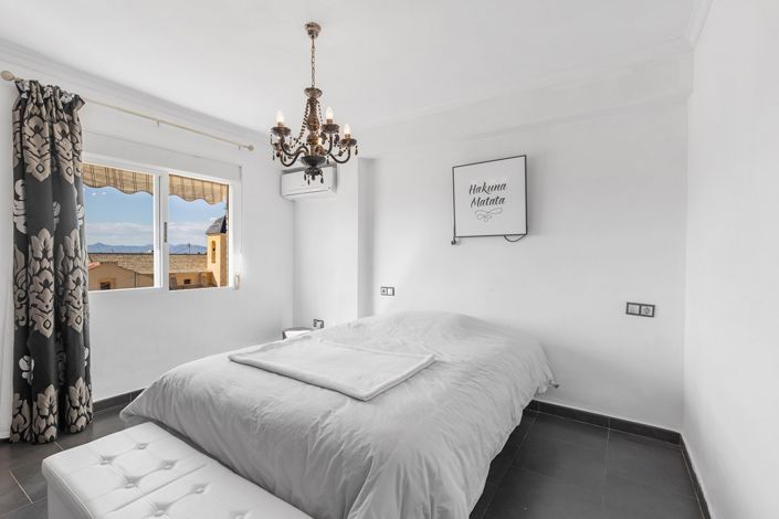 Image No.13-2 Bed Apartment for sale