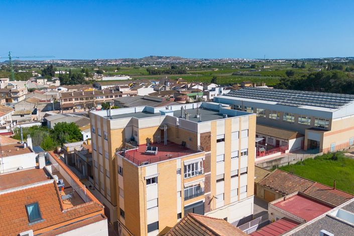 Image No.18-2 Bed Apartment for sale