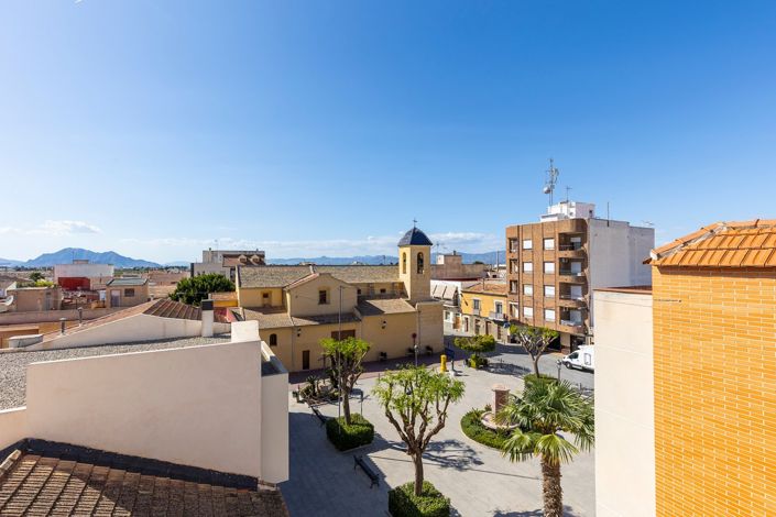 Image No.19-2 Bed Apartment for sale