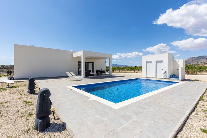 Image No.27-3 Bed Villa for sale