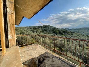 1 - Loreto Aprutino, Country House