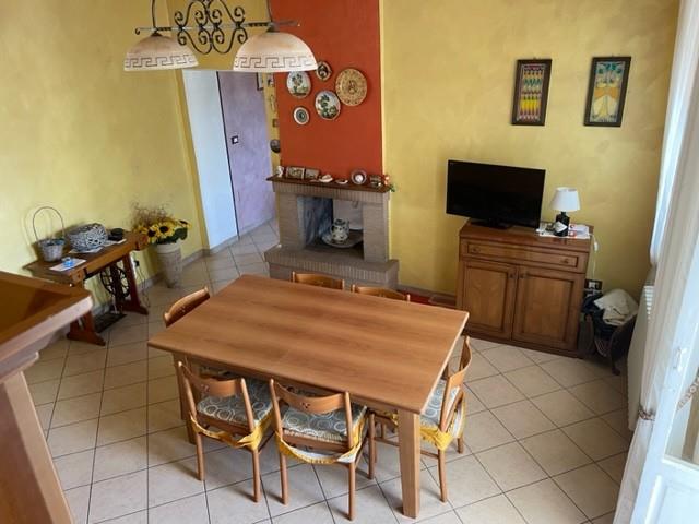 Image No.44-3 Bed Townhouse for sale