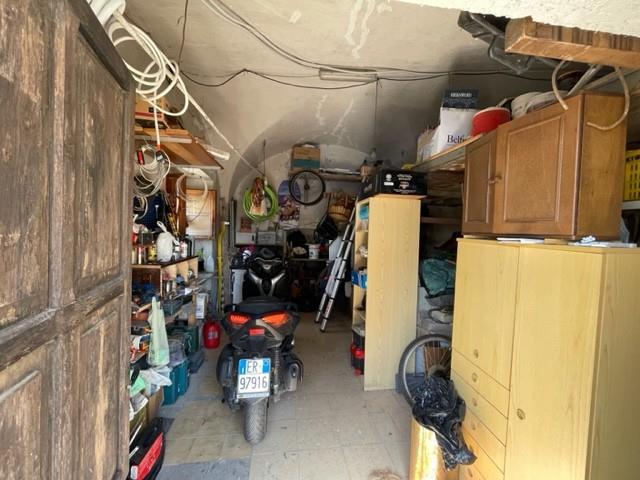 Image No.49-3 Bed Townhouse for sale