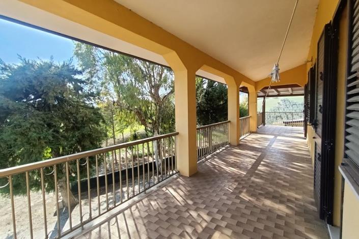 Image No.39-5 Bed Farmhouse for sale