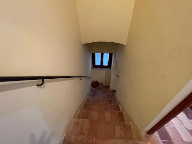 Image No.20-2 Bed Apartment for sale