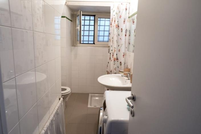 Image No.24-2 Bed Townhouse for sale