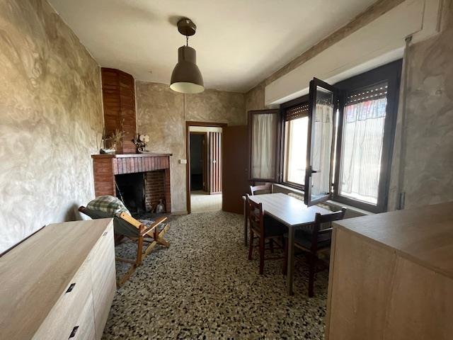 Image No.11-3 Bed Country House for sale