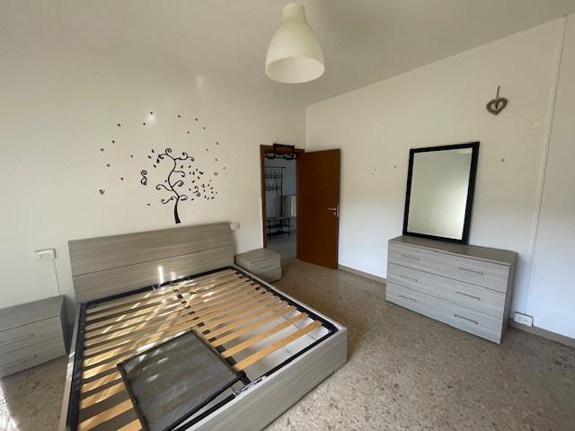 Image No.23-3 Bed Country House for sale