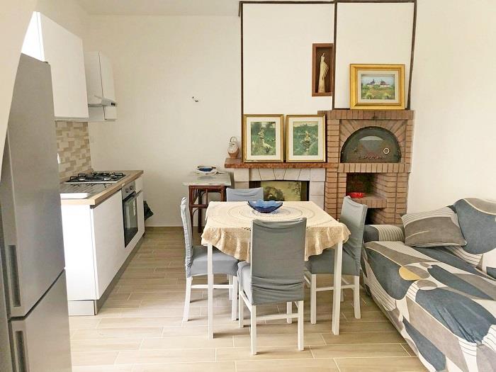 Image No.4-Maison de campagne de 2 chambres à vendre à Montebello di Bertona