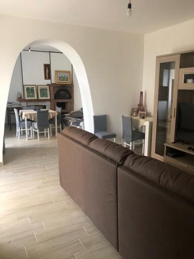 Image No.7-Maison de campagne de 2 chambres à vendre à Montebello di Bertona