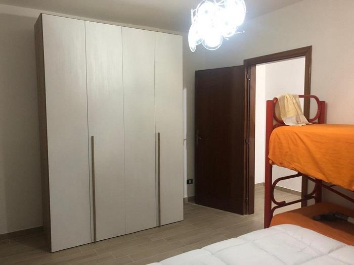 Image No.11-Maison de campagne de 2 chambres à vendre à Montebello di Bertona