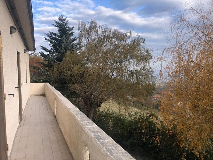 Image No.14-Maison de campagne de 2 chambres à vendre à Montebello di Bertona