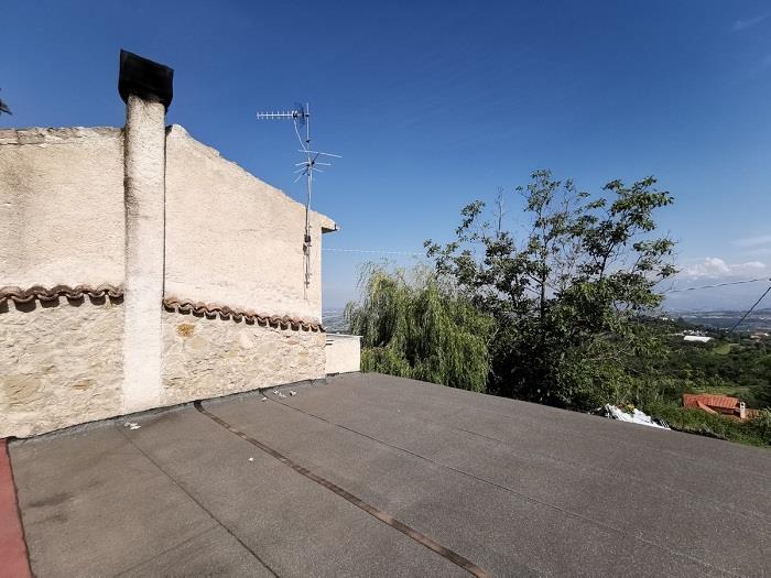 Image No.15-Maison de campagne de 2 chambres à vendre à Montebello di Bertona