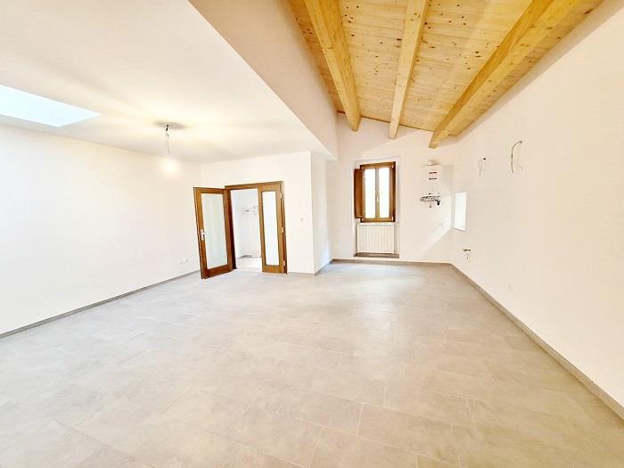 Image No.6-Maison de ville de 2 chambres à vendre à Penne