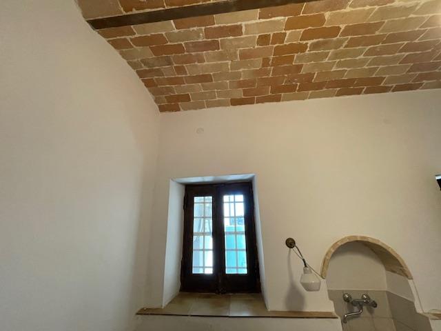 Image No.3-4 Bed Townhouse for sale