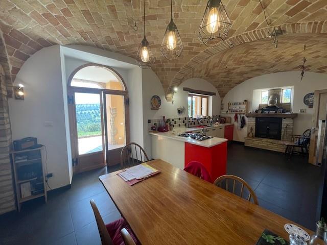 Image No.21-Maison de campagne de 4 chambres à vendre à Cugnoli