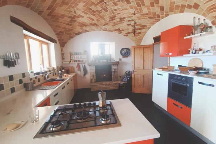 Image No.25-Maison de campagne de 4 chambres à vendre à Cugnoli