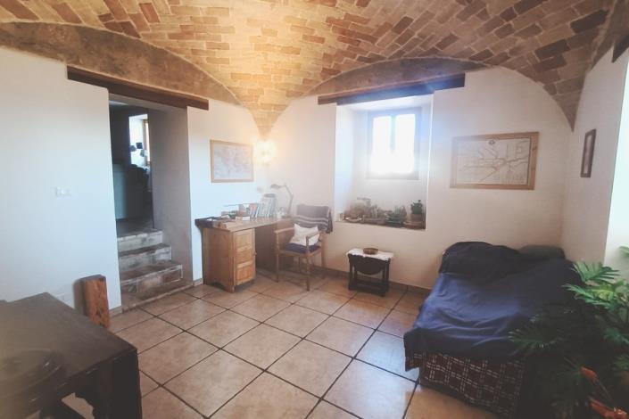 Image No.28-Maison de campagne de 4 chambres à vendre à Cugnoli