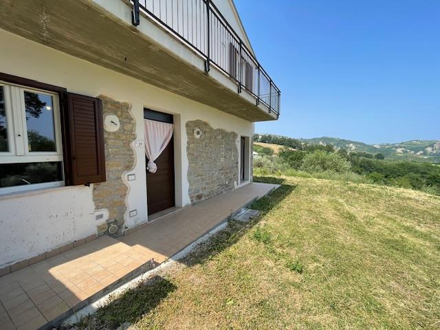 Image No.16-Maison de campagne de 3 chambres à vendre à Bisenti