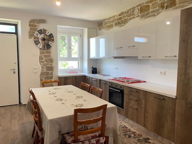 Image No.28-Maison de campagne de 3 chambres à vendre à Bisenti