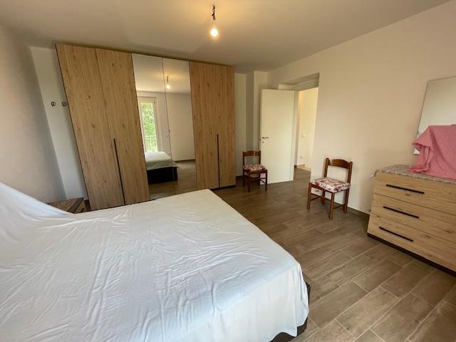 Image No.49-Maison de campagne de 3 chambres à vendre à Bisenti