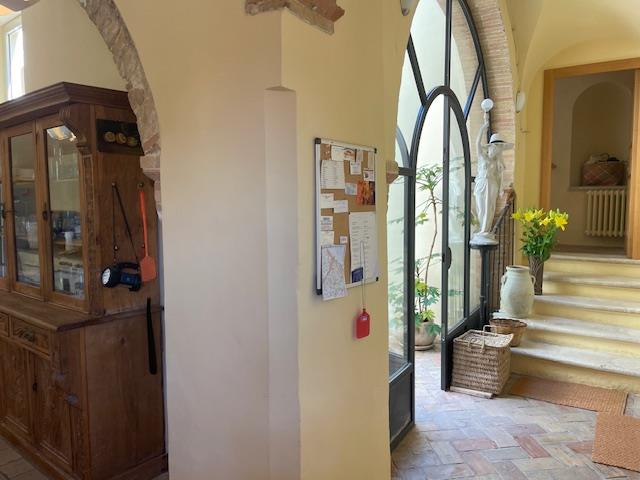 Image No.14-4 Bed Townhouse for sale