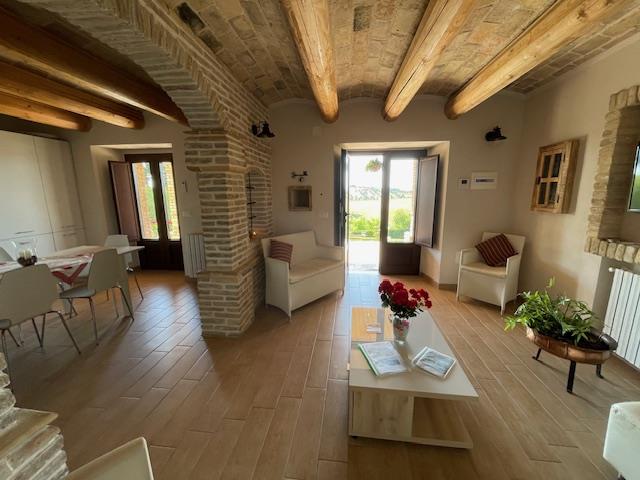 Image No.27-Maison de campagne de 8 chambres à vendre à Citta Sant'Angelo