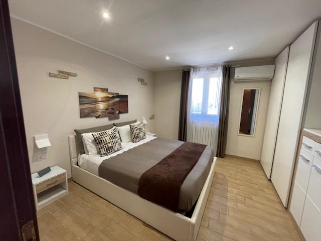 Image No.30-Maison de campagne de 8 chambres à vendre à Citta Sant'Angelo