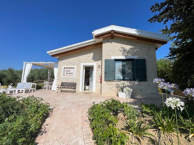 Image No.36-Maison de campagne de 8 chambres à vendre à Citta Sant'Angelo