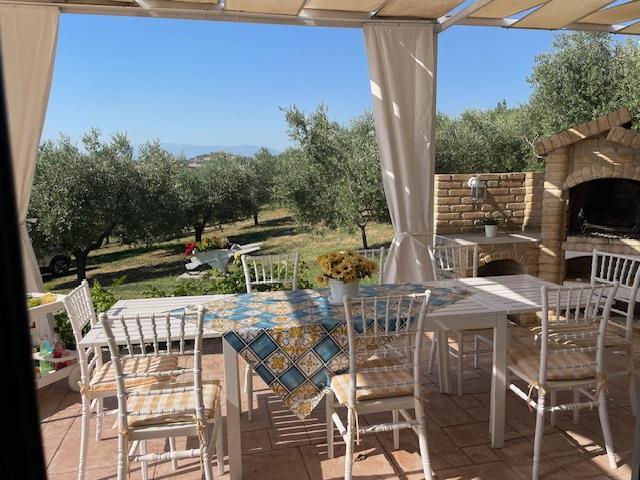 Image No.38-Maison de campagne de 8 chambres à vendre à Citta Sant'Angelo