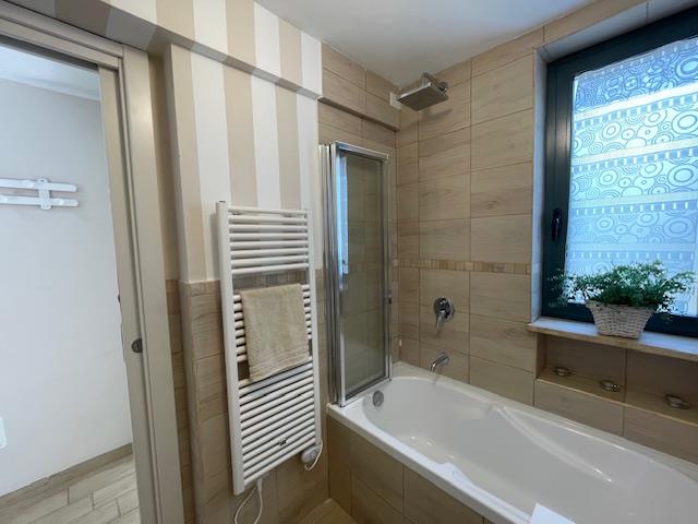 Image No.54-Maison de campagne de 8 chambres à vendre à Citta Sant'Angelo