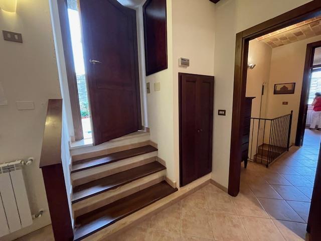 Image No.32-2 Bed Apartment for sale