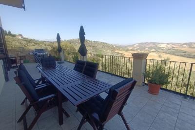 1208_10092025121639409