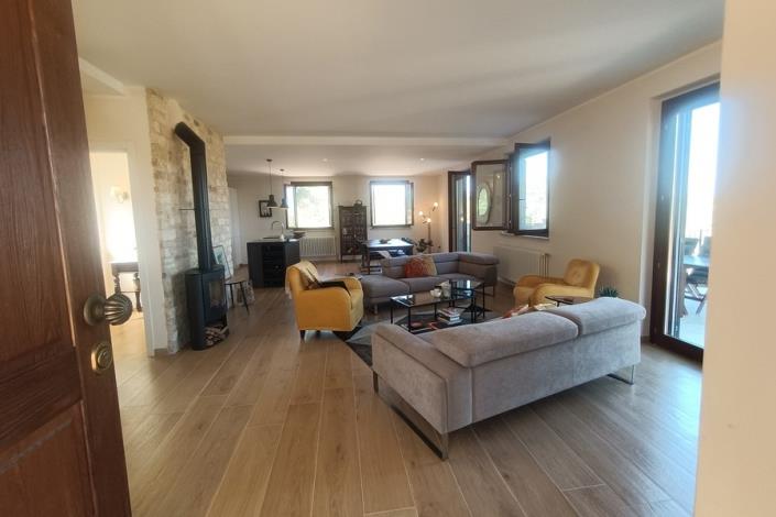 Image No.24-Maison de campagne de 2 chambres à vendre à Citta Sant'Angelo