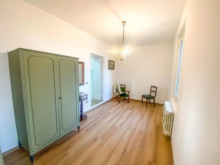 Image No.27-4 Bed Apartment for sale