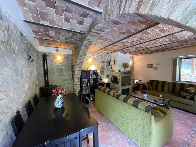 Image No.16-Maison de campagne de 2 chambres à vendre à Manoppello