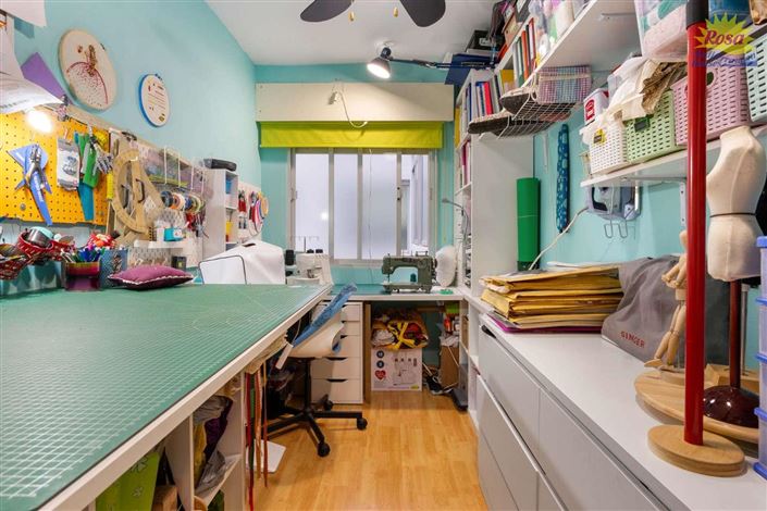 Image No.9-3 Bed Property for sale