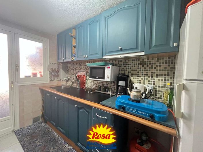 Image No.3-3 Bed Property for sale