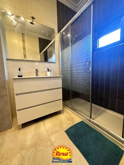 Image No.27-2 Bed Chalet for sale