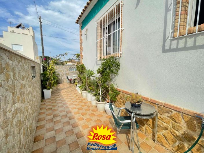 Image No.3-Chalet de 3 chambres à vendre à Torrevieja