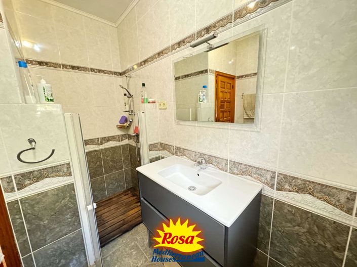 Image No.17-2 Bed Chalet for sale