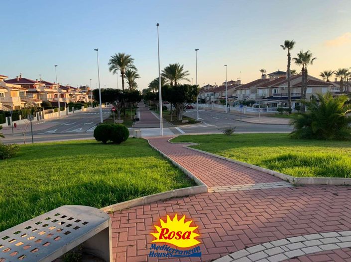 Image No.25-2 Bed Apartment for sale