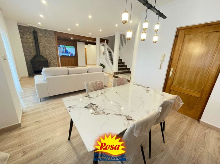 Image No.14-5 Bed Chalet for sale