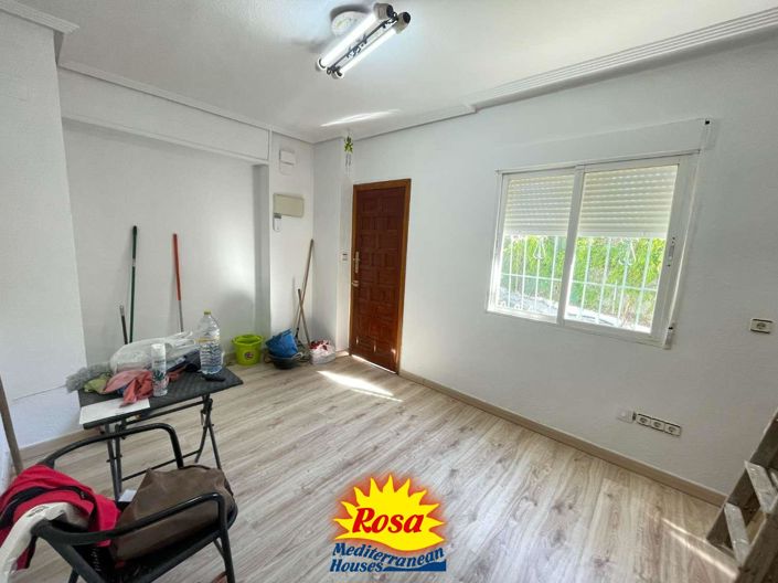 Image No.17-5 Bed Chalet for sale