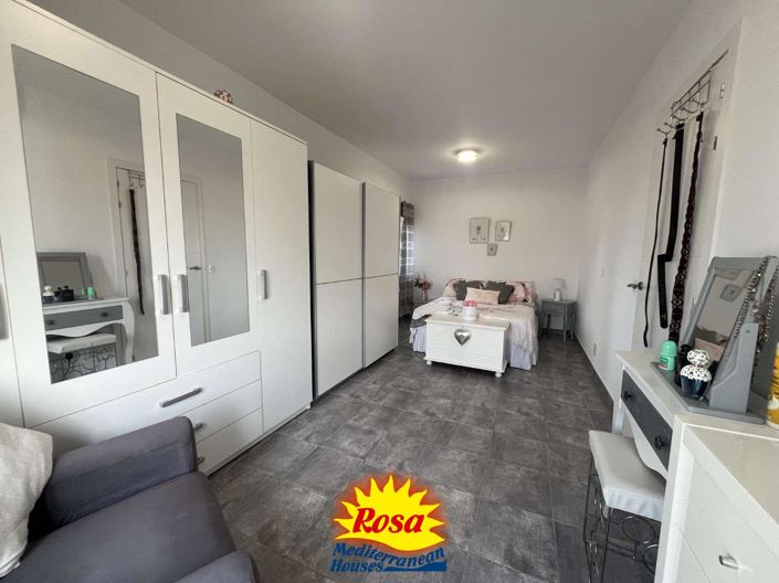 Image No.27-3 Bed Duplex for sale