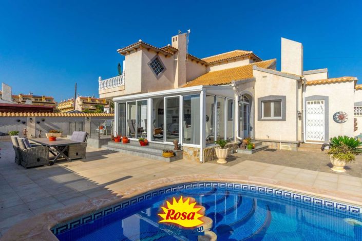 Image No.3-5 Bed Villa for sale