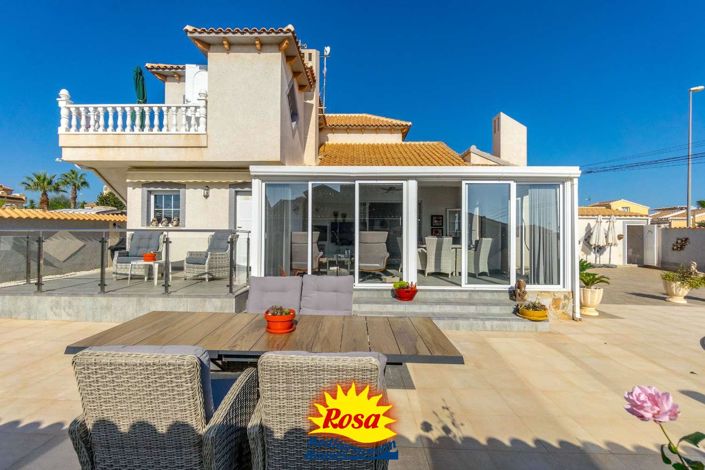 Image No.4-5 Bed Villa for sale