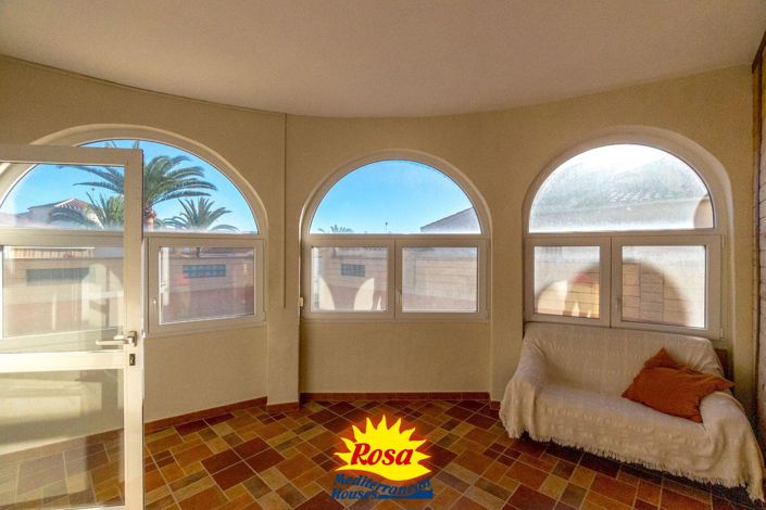 Image No.12-4 Bed Villa for sale