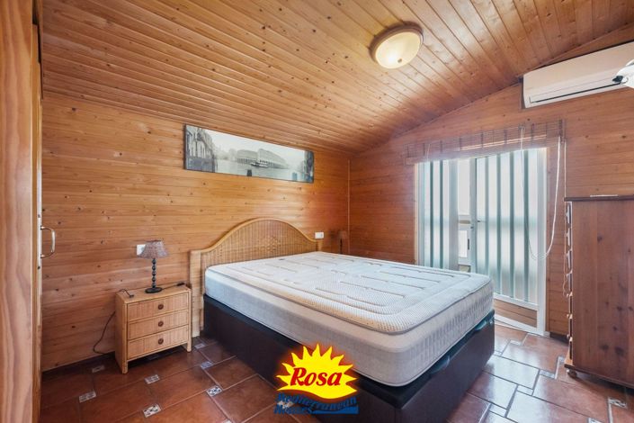 Image No.21-4 Bed Villa for sale