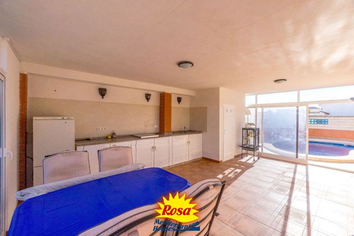 Image No.34-4 Bed Villa for sale